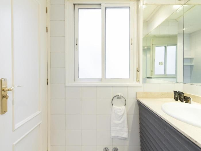 Apa 1231n Apartment